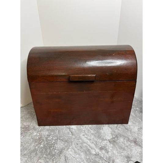 Hand Crafted Cedar Treasure Chest 24x20 Inch